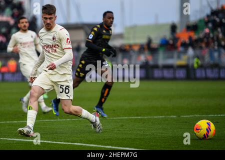 Mailands Alexis Saelemaekers beim Spiel Venezia FC gegen AC Milan, italienische Fußballserie A in Venedig, Italien, Januar 09 2022 Stockfoto