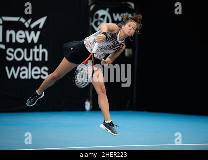Sydney, Australien - 12. Januar 2022, Daria Kasatkina aus Russland im Einsatz gegen Elise Mertens aus Belgien während der zweiten Runde des Sydney Tennis Classic 2022, WTA 500 Tennisturniers am 12. Januar 2022 im NSW Tennis Center in Sydney, Australien - Foto: Rob Prange/DPPI/LiveMedia Stockfoto