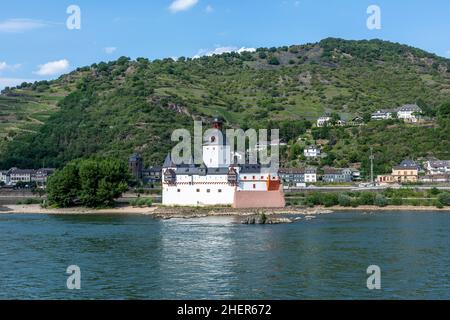 Schloss Pfalzgrafenstein, das früher als Zollkontrolle am Rhein bei Kaub diente Stockfoto