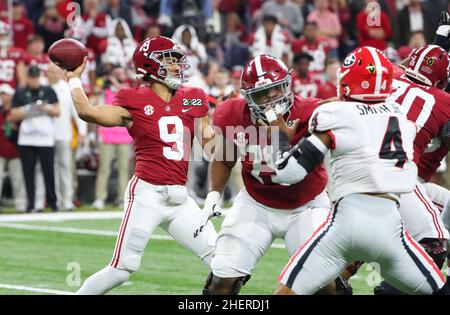 Alabama Crimson Tide Quarterback Bryce Young (9) während des Spiels der CFP College Football National Championship 2022 im Lucas Oil Stadium, Montag, 10. Januar Stockfoto