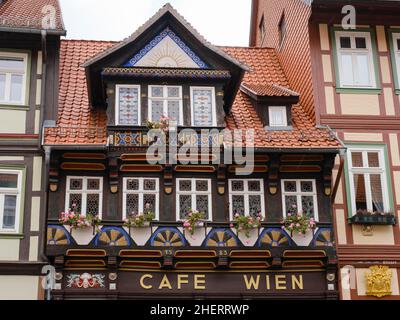 Fachwerkhaus Cafe Wien, Wernigerode, Harz, Sachsen-Anhalt, Deutschland Stockfoto