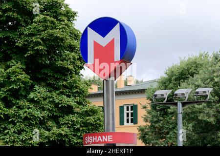 Metro-Schild, Metro-Station, Istanbul, Türkei Stockfoto