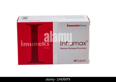 Istanbul, Türkei - 12. Dezember 2022; Inflamax-Curcumin-Tablette von Imuneks. Vitamintabletten, die Kurkumin, Kurkuma und Kurkuma enthalten. Die Box wurde in Th verkauft Stockfoto