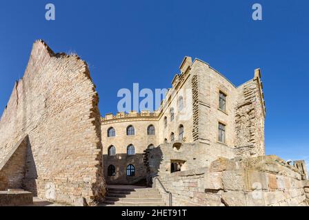 Auf Schloss Hambach, Neustadt an der Weinstraße, Rheinland-Pfalz, fand 1848 die erste deutsche Versammlung statt Stockfoto