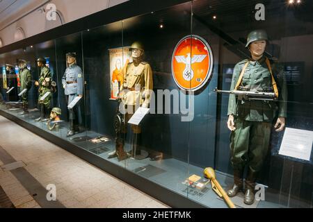 Ausstellung in den Militärmuseen Manege auf der Festungsinsel Suomenlinna Stockfoto