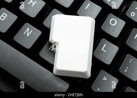 Alte Notizen Erneut Eingeben, Textspiele Spielen, Tippgeschwindigkeit Testen Stockfoto