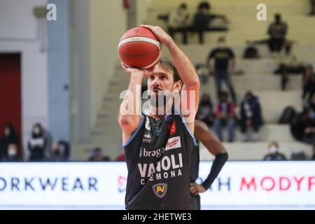 PalaRadi, Cremona, Italien, 12. Januar 2022, Giuseppe Poeta (Vanoli Cremona) während der Vanoli Basket Cremona gegen Allianz Pallacanestro Trieste - Italienische Basketball A Serie Championship Stockfoto