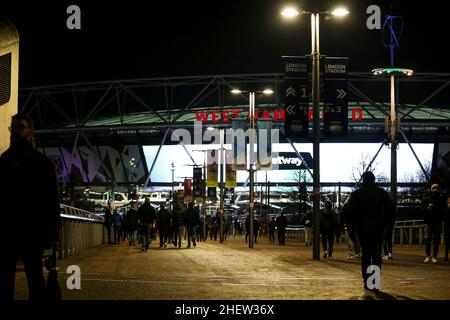 LONDON, GROSSBRITANNIEN. JAN 12th Eine allgemeine Ansicht des Stadions während des Premier League-Spiels zwischen West Ham United und Norwich City am Mittwoch, 12th. Januar 2022 im London Stadium, Stratford. (Kredit: Tom West | MI News) Kredit: MI Nachrichten & Sport /Alamy Live News Stockfoto