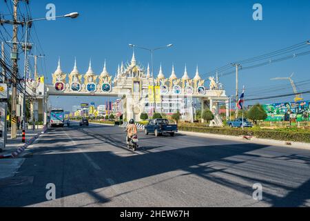 Urbane Szene aus dem alten Hua hin. Dies ist ein altes Fischerdorf, das zu einem der beliebtesten Reiseziele in Thailand wurde. Stockfoto