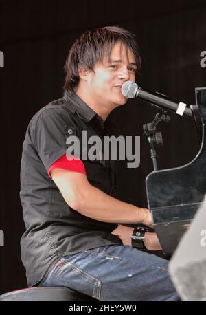 Jamie Cullum, V2004, Hylands Park, Chelmsford, Essex, Großbritannien - 22. August 2004 Stockfoto