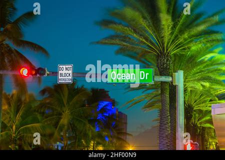 Miami Beach South Beach Sunset Ocean Drive anmelden Florida Stockfoto