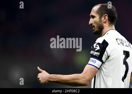 Mailand, Italien. 12. Januar 2022. Giorgio Chiellini von Juventus FC zeigt sich während des Fußballspiels Supercoppa Frecciarossa zwischen dem FC Internazionale und dem FC Juventus. Kredit: Nicolò Campo/Alamy Live Nachrichten Stockfoto