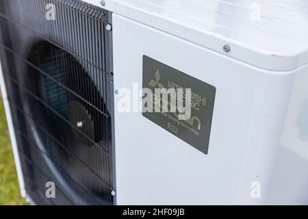 Mitsubishi Electric Ecodan R32 - Wärmepumpe mit Luftquelle Stockfoto