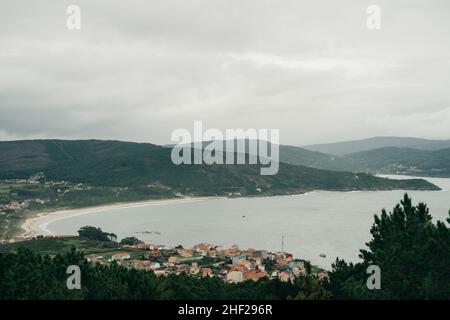 Blick auf Fisterra vom Monte Facho in spanien. Hochwertige Fotos Stockfoto