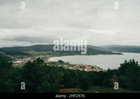 Blick auf Fisterra vom Monte Facho in spanien. Hochwertige Fotos Stockfoto