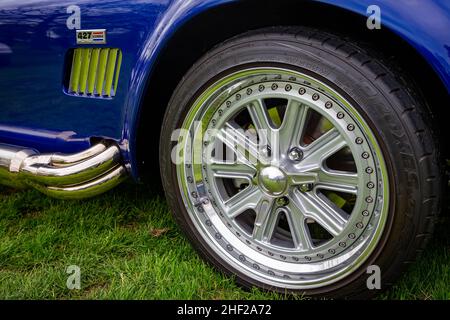 Culcheth Community Day, Cheshire, 2019, wo Stände eine Sammlung von Oldtimern umkreisten, die von Enthusiasten restauriert und von der Öffentlichkeit gesehen wurden Stockfoto