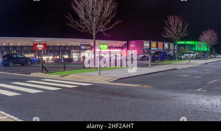 Geschäfte in Fort Kinnaird, Edinburgh, Schottland, Großbritannien Stockfoto