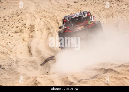 437 Cinotto Pietro (ita), Bertoldi Alberto (ita), Xtremeplus Polaris Factory Team, Polaris RZR Pro XP, T4 FIA SSV, Motul, Aktion während der Etappe 11 der Rallye Dakar 2022 um Bisha, am 13th 2022. Januar in Bisha, Saudi-Arabien - Foto: Florent Gooden/DPPI/LiveMedia Stockfoto