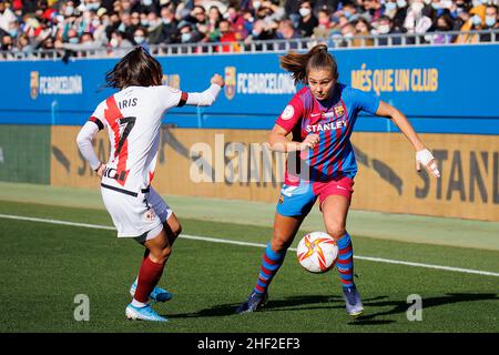 BARCELONA - DEZ 18: Lieke Martens in Aktion beim Primera Division Femenina-Spiel zwischen dem FC Barcelona und Rayo Vallecano bei der Johan Cruyff Sta Stockfoto