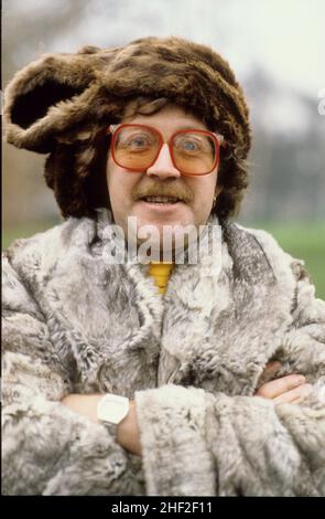 Der britische Folk-Sänger und Songwriter Mike Harding Stockfoto