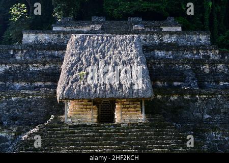 Tempel XIII, Grab der Roten Königin, archäologische Stätte Palenque, Bundesstaat Chiapas, Mexiko, Nordamerika, UNESCO-Weltkulturerbe Stockfoto