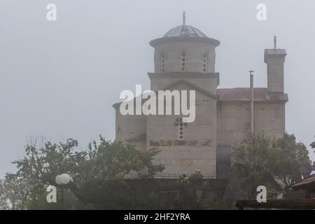 Kirche des heiligen Märtyrers Stanko im Kloster Ostrog, Montenegro Stockfoto