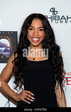 Hollywood, USA. 13th Januar 2022. Teala Dunn nimmt am 13. Januar 2022 an der Premiere von Pinnacle Peak Films 'Reteneming Love' im DGA Theater, Hollywood, CA Teil.Quelle: Eugene Powers/Alamy Live News Stockfoto