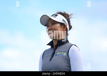 Brisbane, Australien. 14th Januar 2022. Su Oh sieht nach dem Abschluss der 18th Löcher weiter Kredit: News Images /Alamy Live News Stockfoto