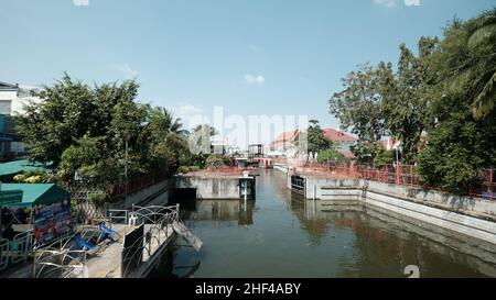 ThEWET BLUMENMARKT, Wat Sam Phraya, Phra Nakhon BANGKOK, THAILAND Stockfoto