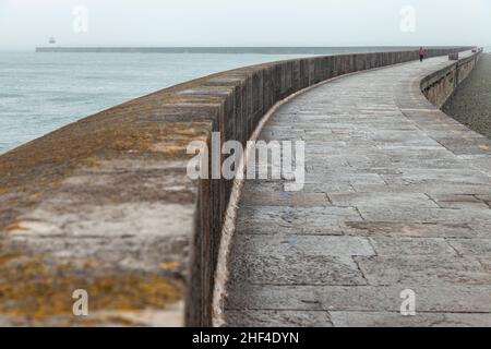 Holyhead Breakwater ist mit 1,7 Meilen die längste in Großbritannien, Holyhead, Anglesey, North Wales, Großbritannien Stockfoto