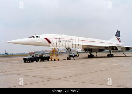 British Airways Concorde am Flughafen Heathrow 1992 mit Abflug mit Queen Elizabeth Stockfoto