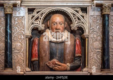 Chichester, 5th 2022. Januar: Denkmal für den örtlichen Würdenträger John Cawley in der Kathedrale Stockfoto