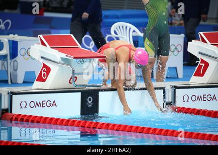 26th. JULI 2021 - TOKIO, JAPAN: Yuliya Efimova vom russischen Olympischen Komitee ist während des Halbfinales der Frauen 100m beim Breaststroke in Tokio im Einsatz Stockfoto
