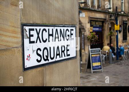 Manchester, Großbritannien - 22nd. September 2019: Exchange Square, ein Bürgerplatz, der nach dem Bombenanschlag der IRA 1996 geschaffen wurde. Der Wiederaufbau beinhaltete die strukturelle Umlokierung Stockfoto