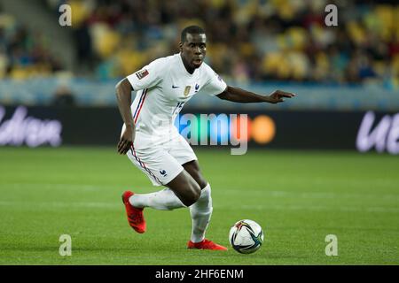 Ukraine, Kiew - 04. September 2021. Kurt Zouma (Frankreich) während des Spiels zwischen der Ukraine und Frankreich, NSC Olympiyskiy Stockfoto