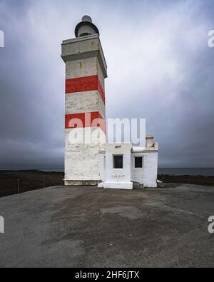 Leuchtturm, Alter Leuchtturm von Gardur, SuÃ urnesjabær, Island Stockfoto