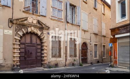 Rue Viollet le Duc in der Altstadt von Narbonne. Stockfoto