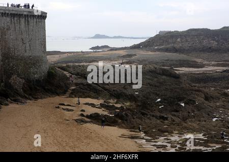 Grand Bé - Fort National - Passage des Bé - Bon-secours Beach - Saint Malo - Ile-et-Vilaine - Bretagne - Frankreich Stockfoto