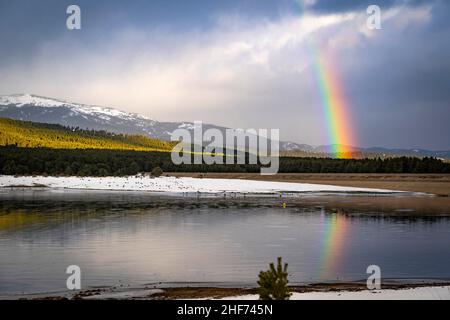 Arc en Ciel, Lac de Matemale, Capcir, Pyrenees Orientales, Frankreich Stockfoto