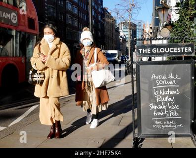 London, Großbritannien. 14th Januar 2022. London Covid bewertet: Omikron ist in den meisten Bezirken als Fälle zurückgegangen. Kredit: Brian Minkoff/Alamy Live Nachrichten Stockfoto