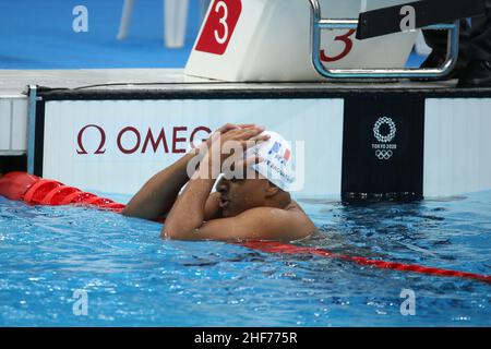 26th. JULI 2021 - TOKIO, JAPAN: Der Franzose Yohann Ndoye Brouard wird während des Halbfinales der Männer im Jahr 100m bei der Olympischen Spiele in Tokio 2020 disqualifiziert Stockfoto
