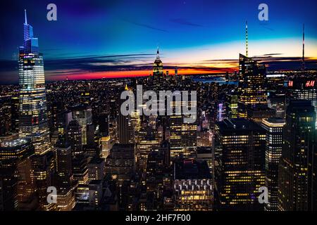 USA, New York City, Manhattan, Nacht, Skyline Stockfoto