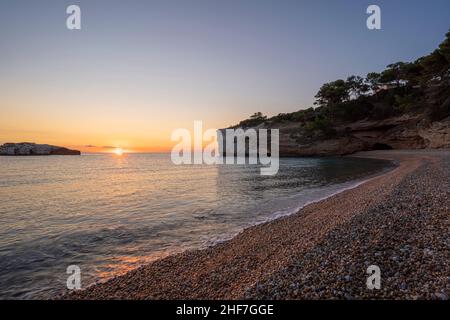 Baia Di Campi, Campingplatz in der Nähe von Vieste auf der Halbinsel Gargano Stockfoto