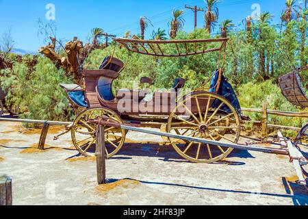 Alte historische Bühnenwagen auf der Ranch Stockfoto