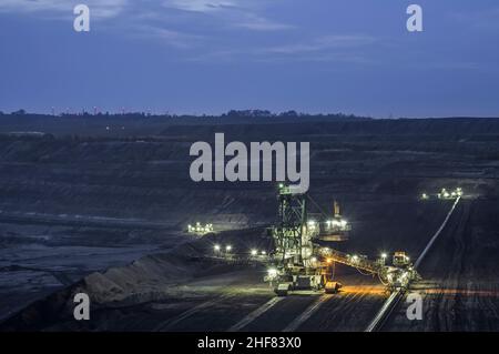 Deutschland, Niedersachsen, Schöningen, Streuer in der ehemaligen Braunkohletagebau Schöningen Stockfoto