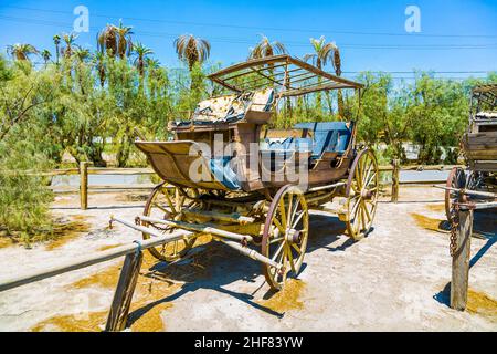 Alte historische Bühnenwagen auf der Ranch Stockfoto