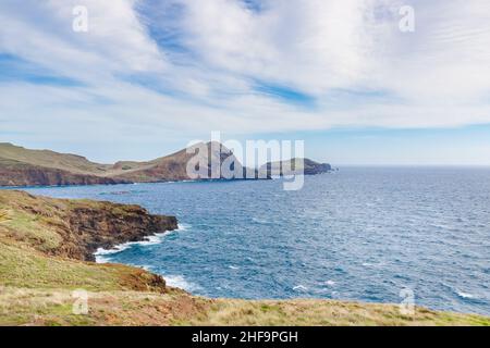 Idyllischer Blick auf die Ponta do Buraco auf der Insel Madeira, Portugal Stockfoto