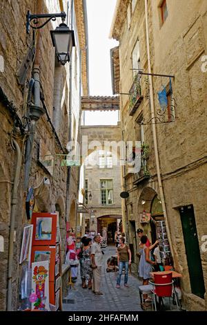 FRANKREICH. HERAULT (34) PEZENAS. ALTE STRASSE Stockfoto