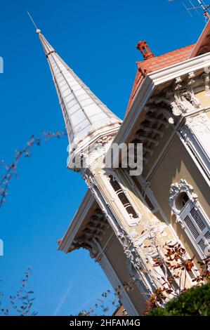 Pesaro, Italien - juli , 2013. Villino Ruggeri. Dieses Jugendstilhaus wurde zwischen 1902 und 1907 für die industrialis erbaut Stockfoto