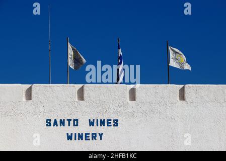 Schild vor der Santo Wines Winery, Santorini Stockfoto